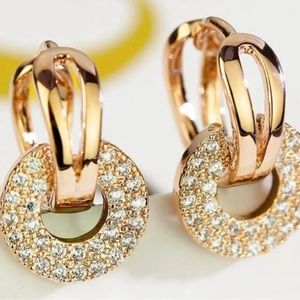 Gold Circle Huggie Hoop Earrings